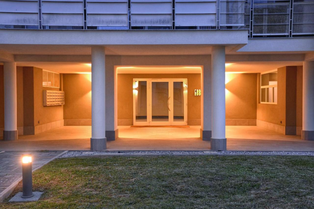 Bloom Apartment Pero Ngoại thất bức ảnh